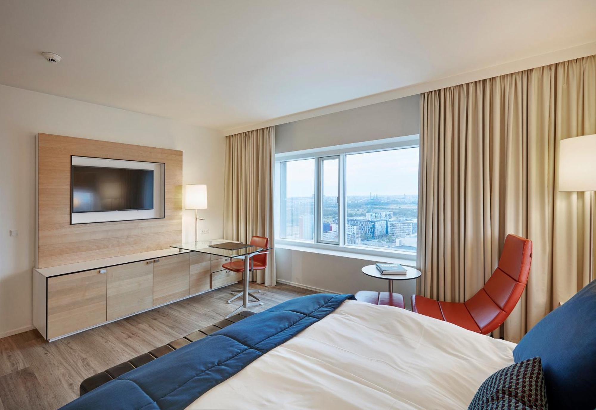Hotel Crowne Plaza Towers By Ihg